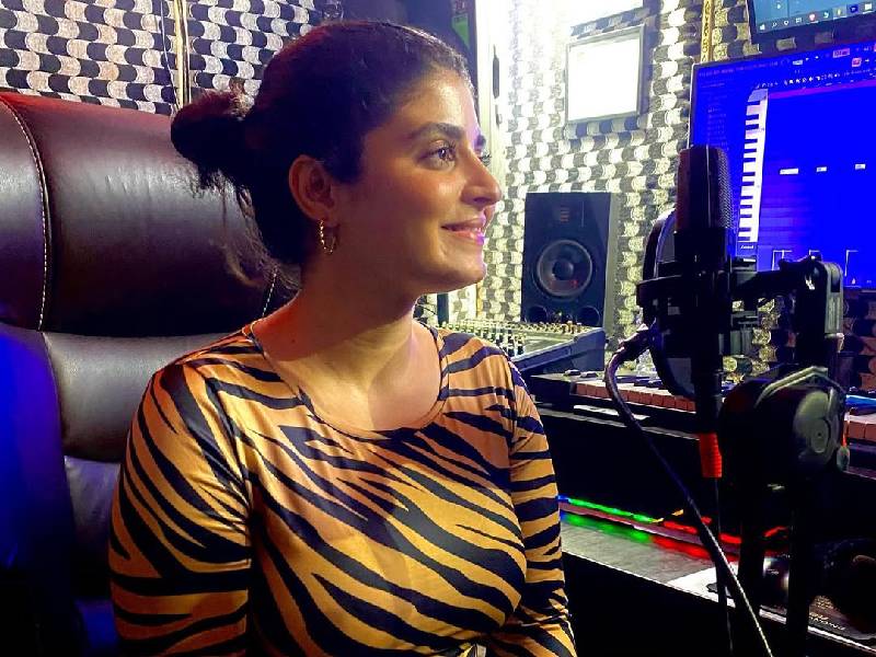 Deepshikha Raina performance gallery image 4