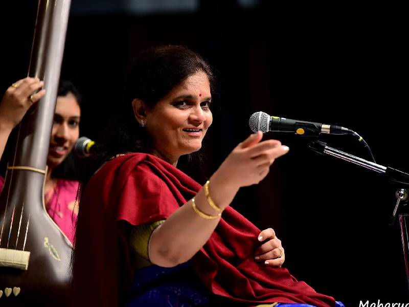 Devaki Pandit performance gallery image 2