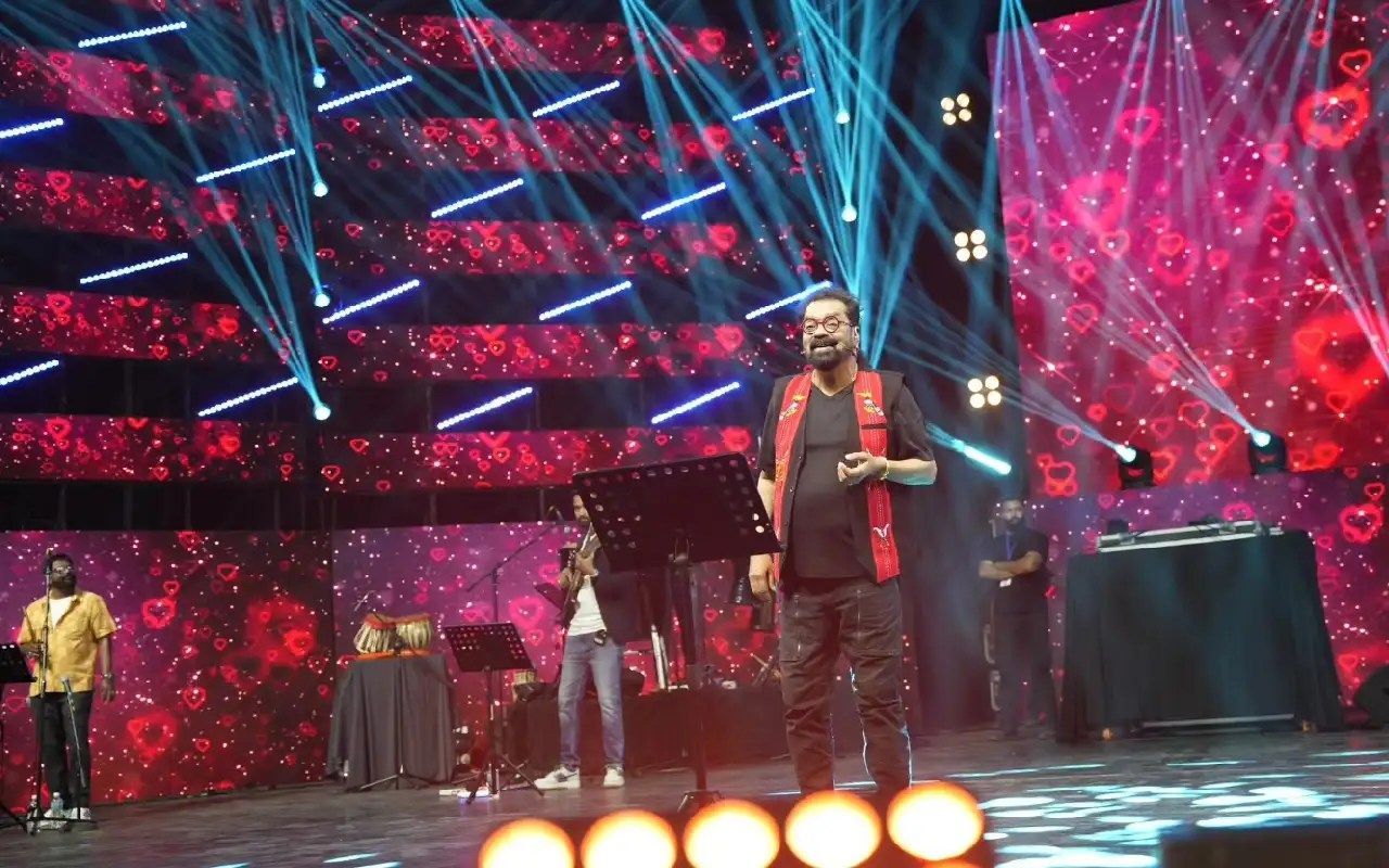 Hariharan performance gallery image 3