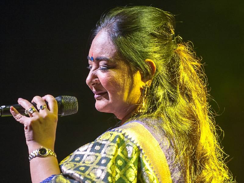 Jaspinder Narula performance gallery image 3