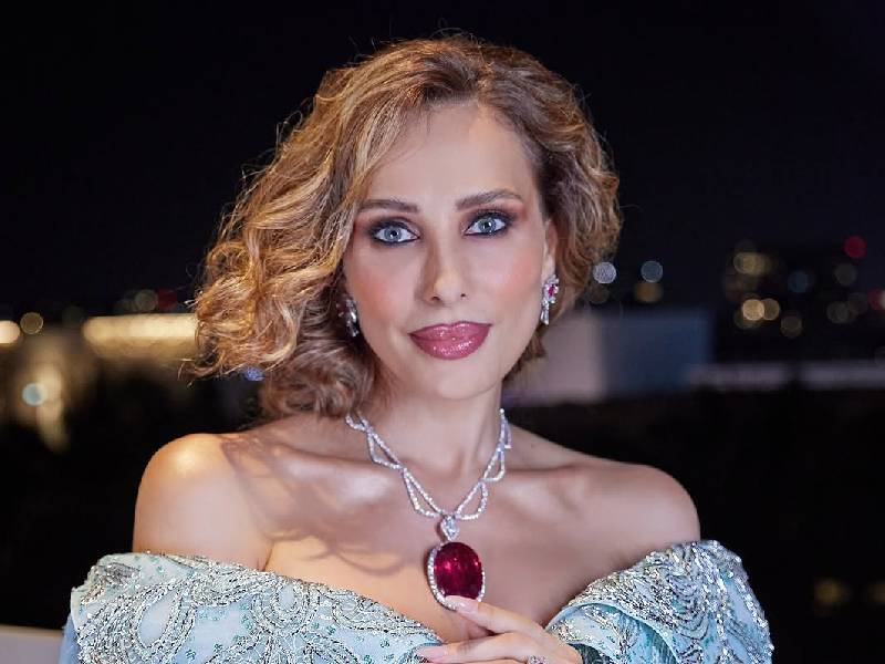 Lulia Vantur performance gallery image 4