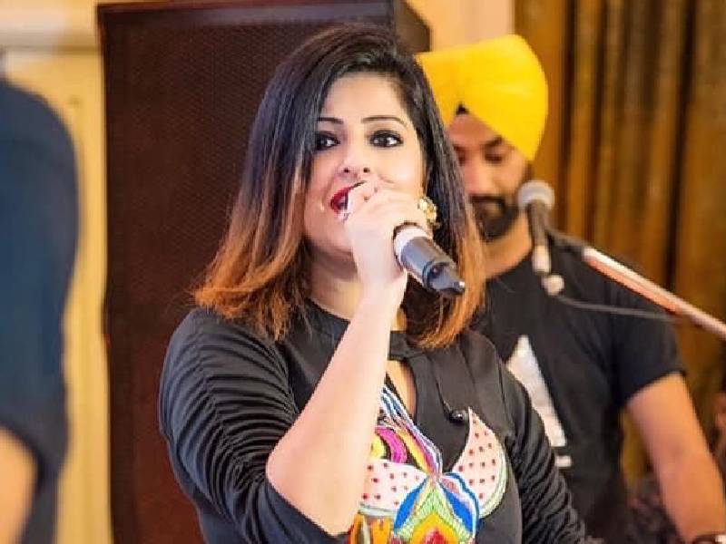 Mehak Malhotra performance gallery image 3
