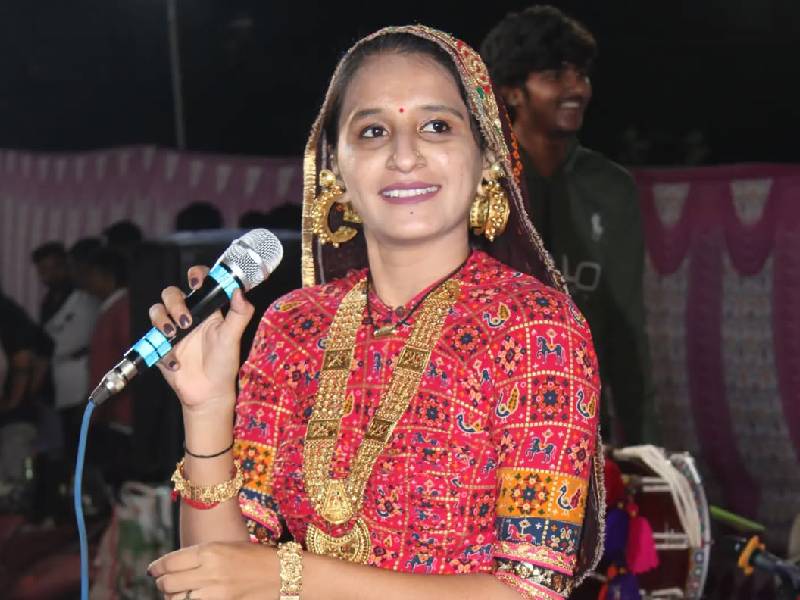 Mital Rabari performance gallery image 4