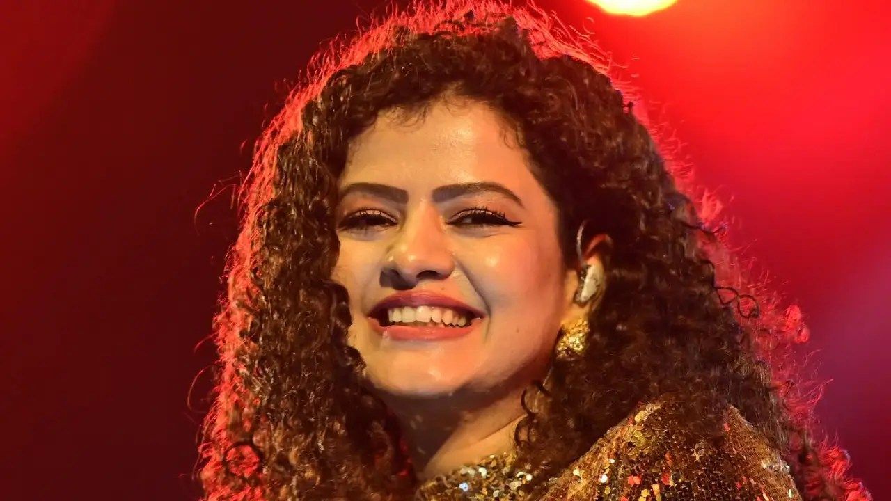 Palak Muchhal — Singer profile photo