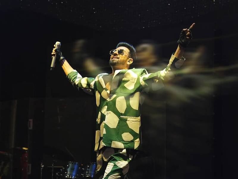Ravi Shukla performance gallery image 4