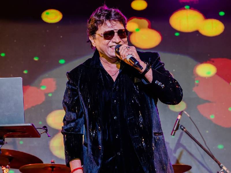 Shabbir Kumar performance gallery image 5
