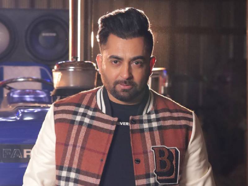 Sharry Mann performance gallery image 2
