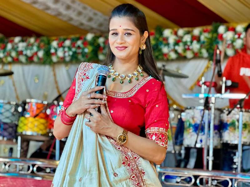 Trusha Rami performance gallery image 4