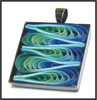 quilled ocean necklace design