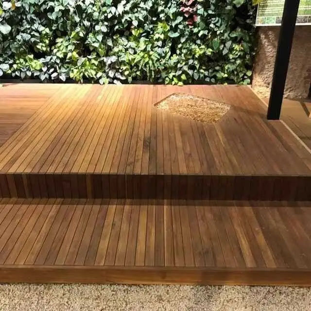 Sàn Gỗ Teak Ngoài Trời: Sự Lựa Chọn Hoàn Hảo Cho Không Gian Xanh