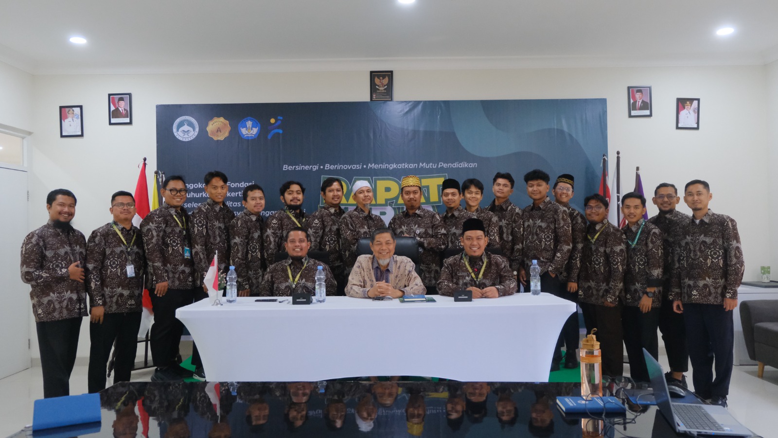 Tenaga Pengajar El Rasyad