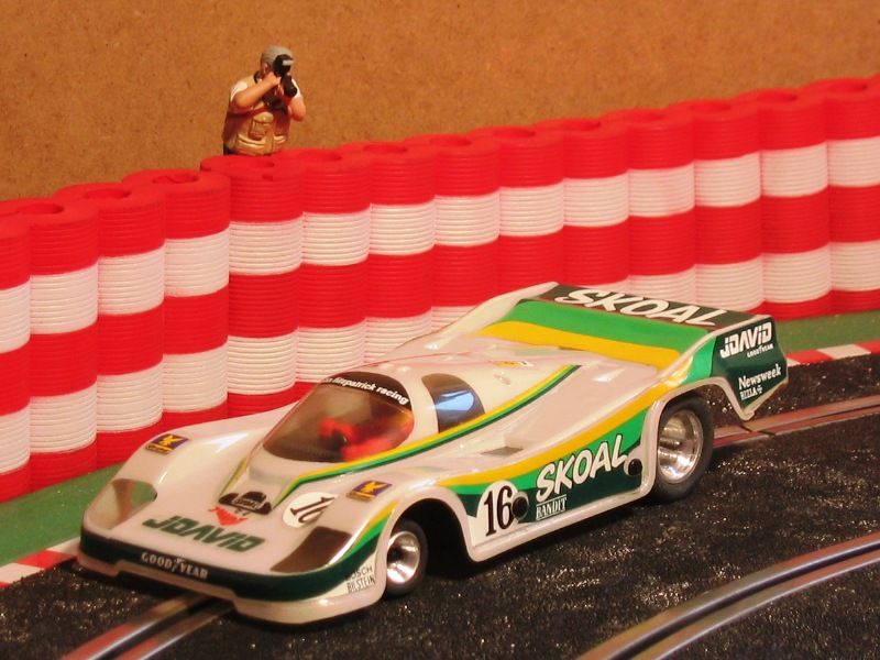 Porsche 956 Skoal