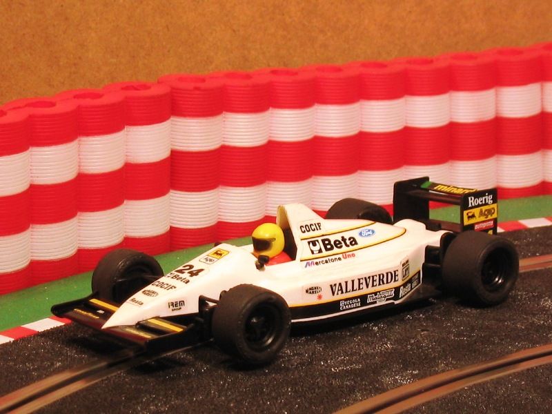 Minardi F-1 Valleverde nº 24
