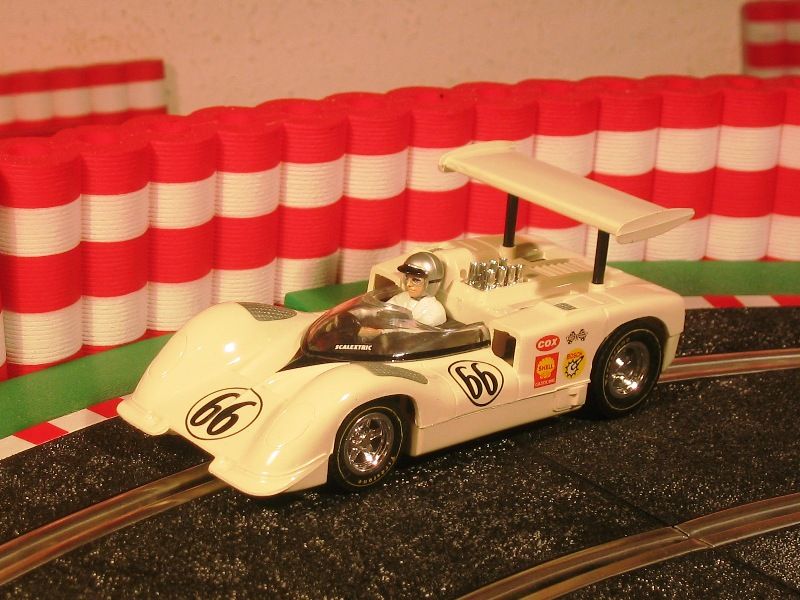 Chaparral 2E