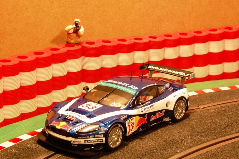 Aston Martin DBR9