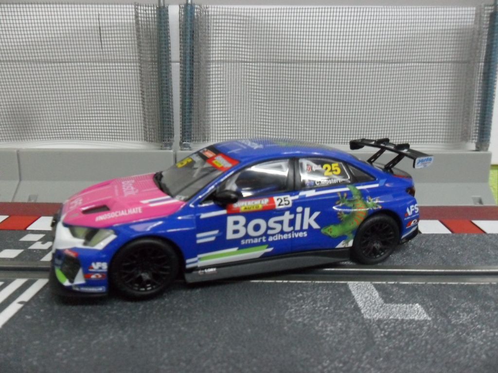 Audi RS3 LMS TCR Bostik
