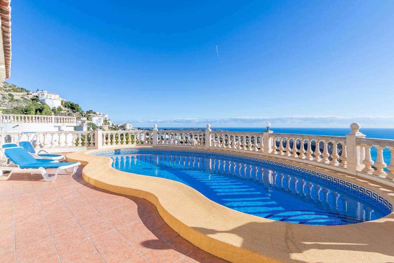Villa "Casa Anita" with Mountain View, Pool, Wi-Fi, Terrace & Garden