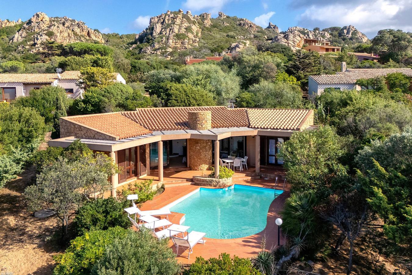 'Villa Paolina' with Sea View, Private Pool and Air Conditioning