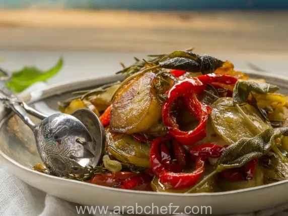 طبق بطاطا ألو بوبري الإسبانية الذهبية مع البصل والفلفل