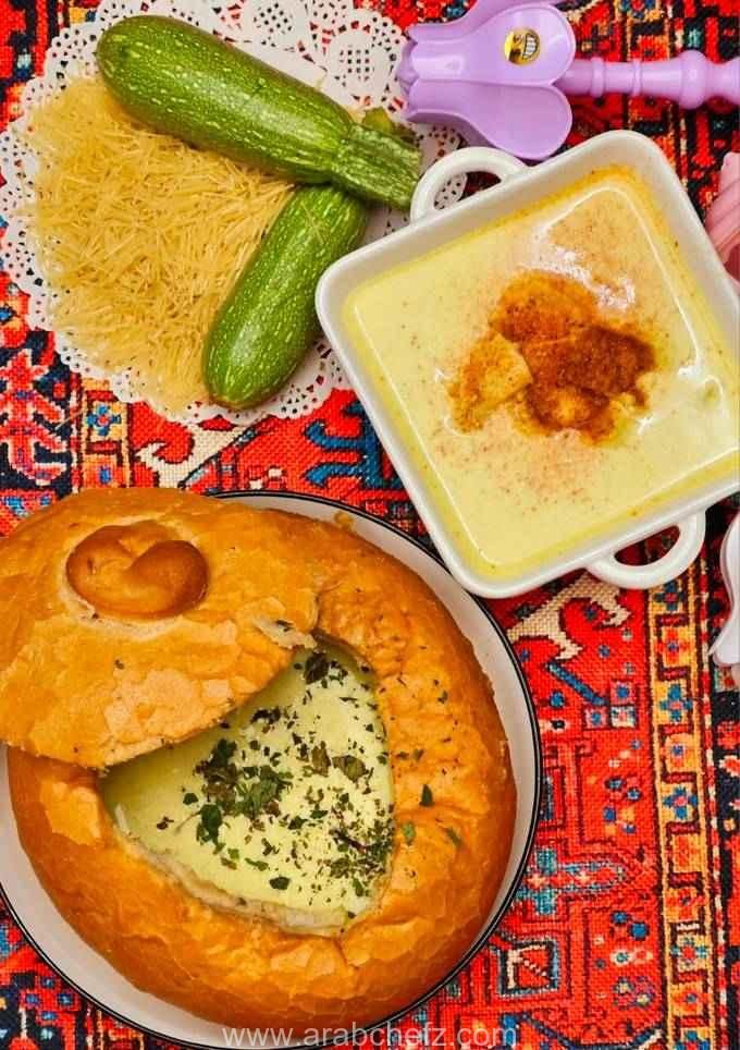 حساء الكوسة والشعيرية