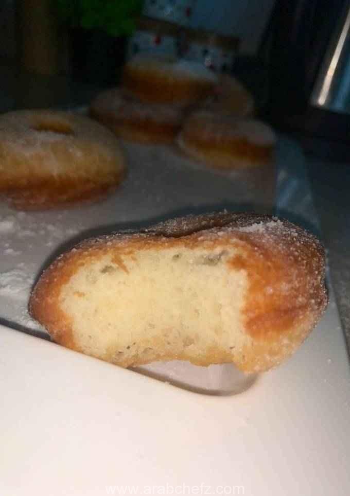 دونات اسفنجية بدون بيض