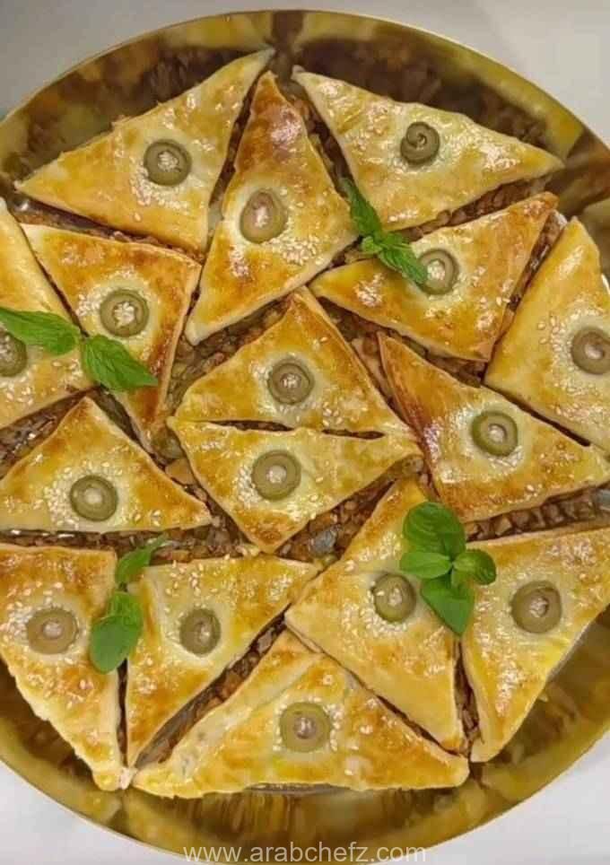 فطيرة الدجاج بالزيتون