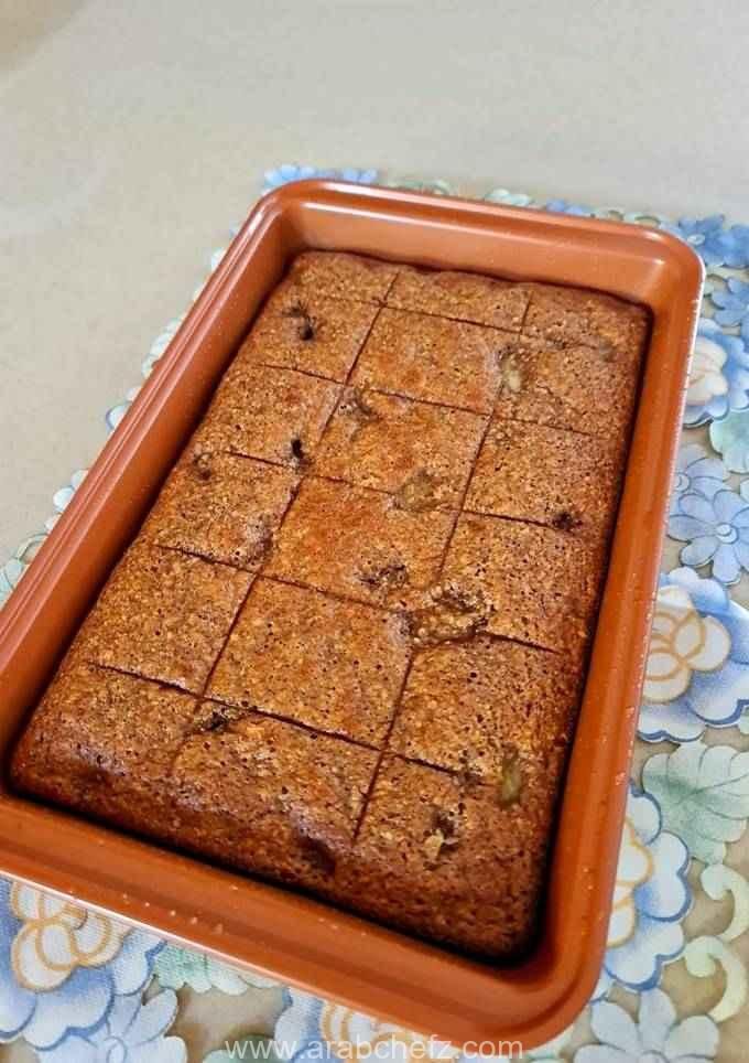 كيكة الموز بالشوفان والعسل