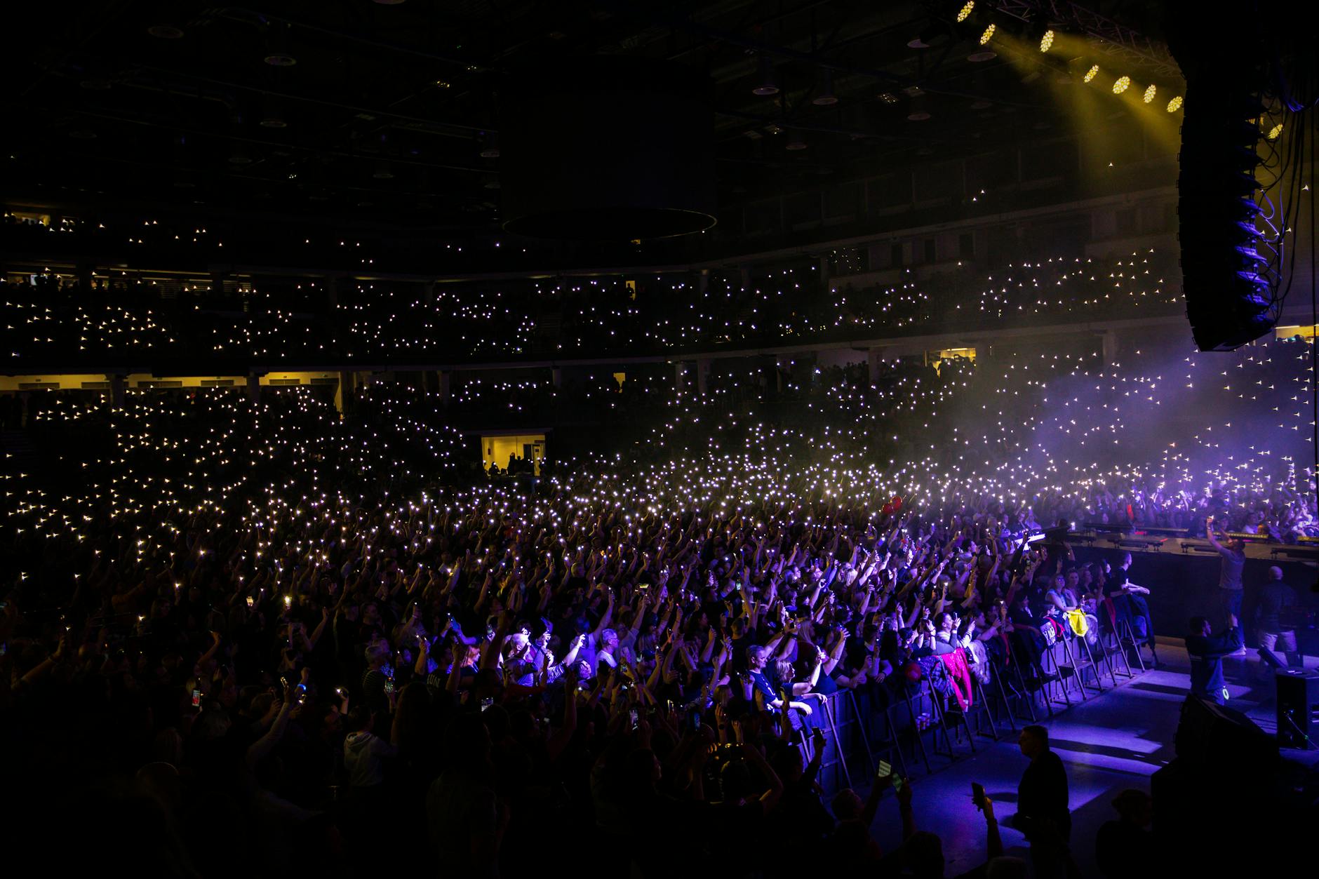 Traveler participating in interactive sports workshops and local training sessions at a resort