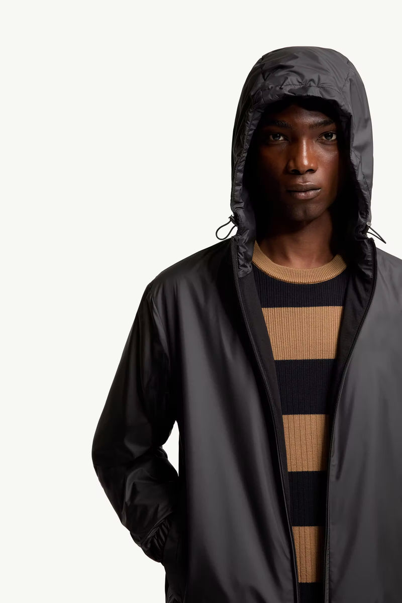 Jacket interior with lining and inner pocket