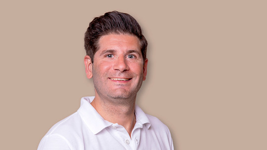 Nicola Ferrara, Dr. med. (Italien), Assistenzarzt Nicola Ferrara, Dr. med. (Italien), Assistenzarzt