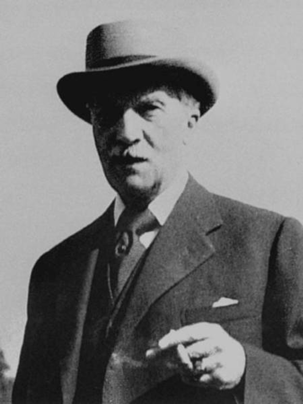 Hochparterre Alphonse Laverrière und der Friedhof BoisdeVaux