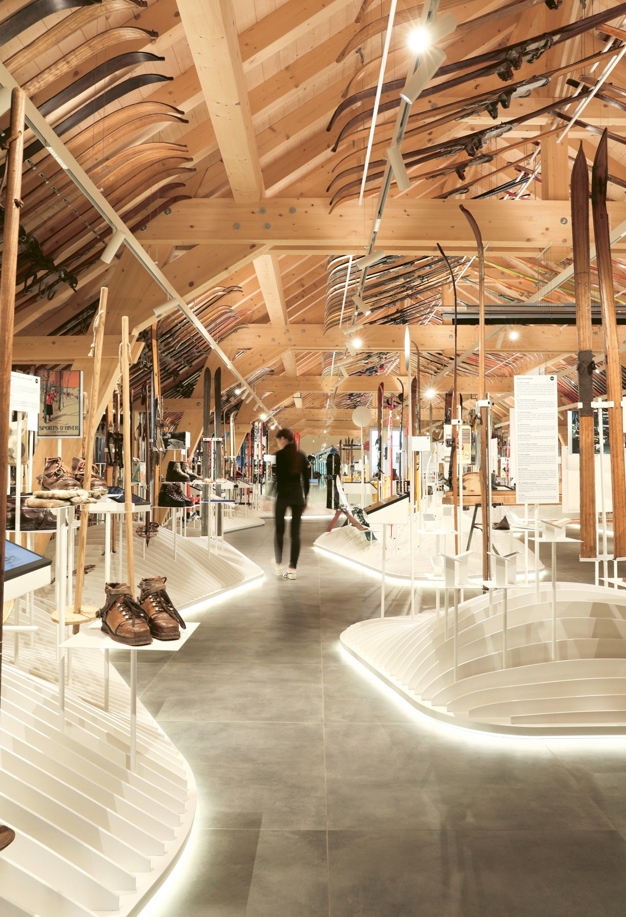 Die reiche Geschichte des Skisports: Die Ausstellungen des neuen Skimuseums sind im ehemaligen Bahnhofrestaurant des jurassischen Weilers Le Boéchet untergebracht.