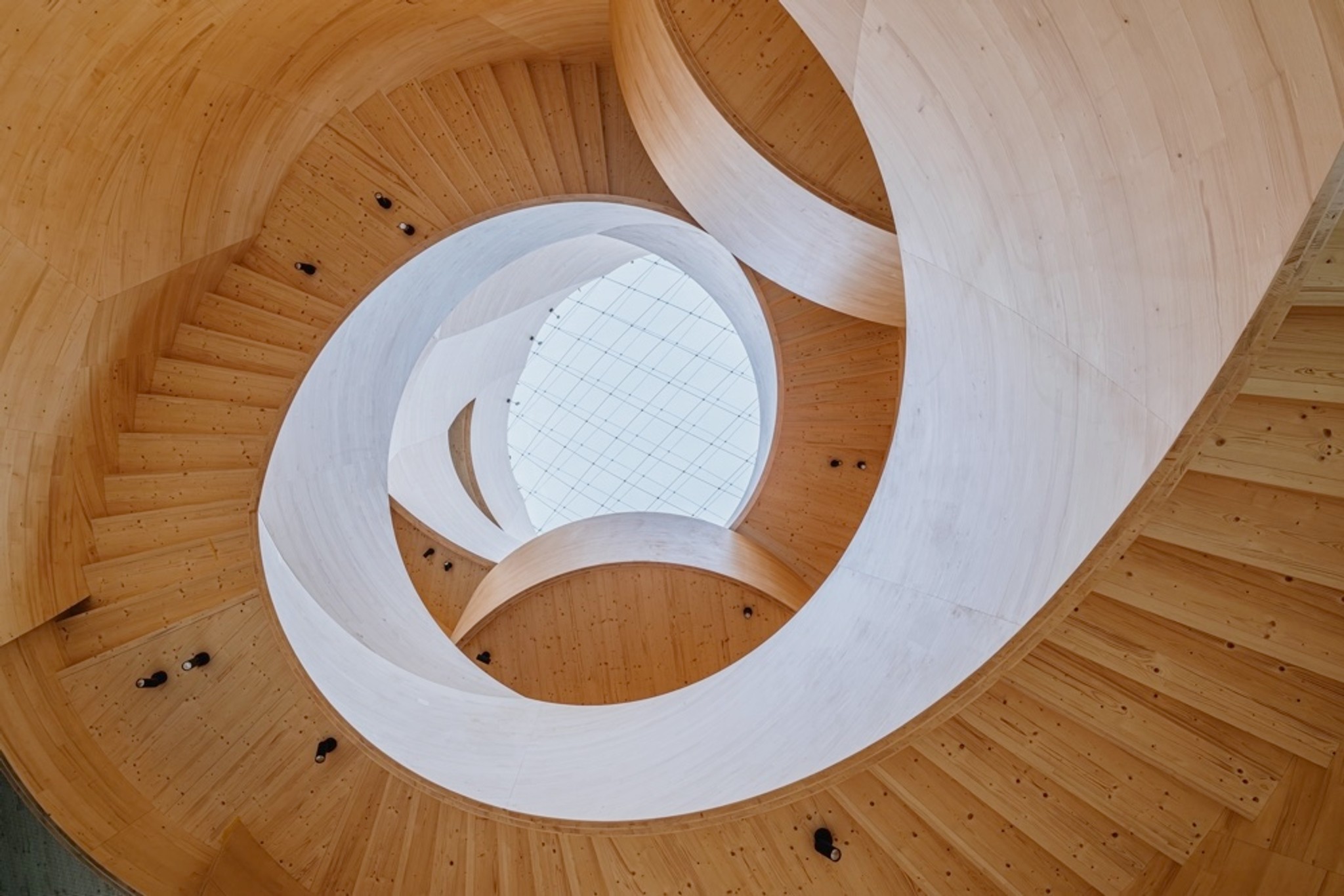 Die zentrale Treppe im «Stammhaus» von Blumer Lehmann