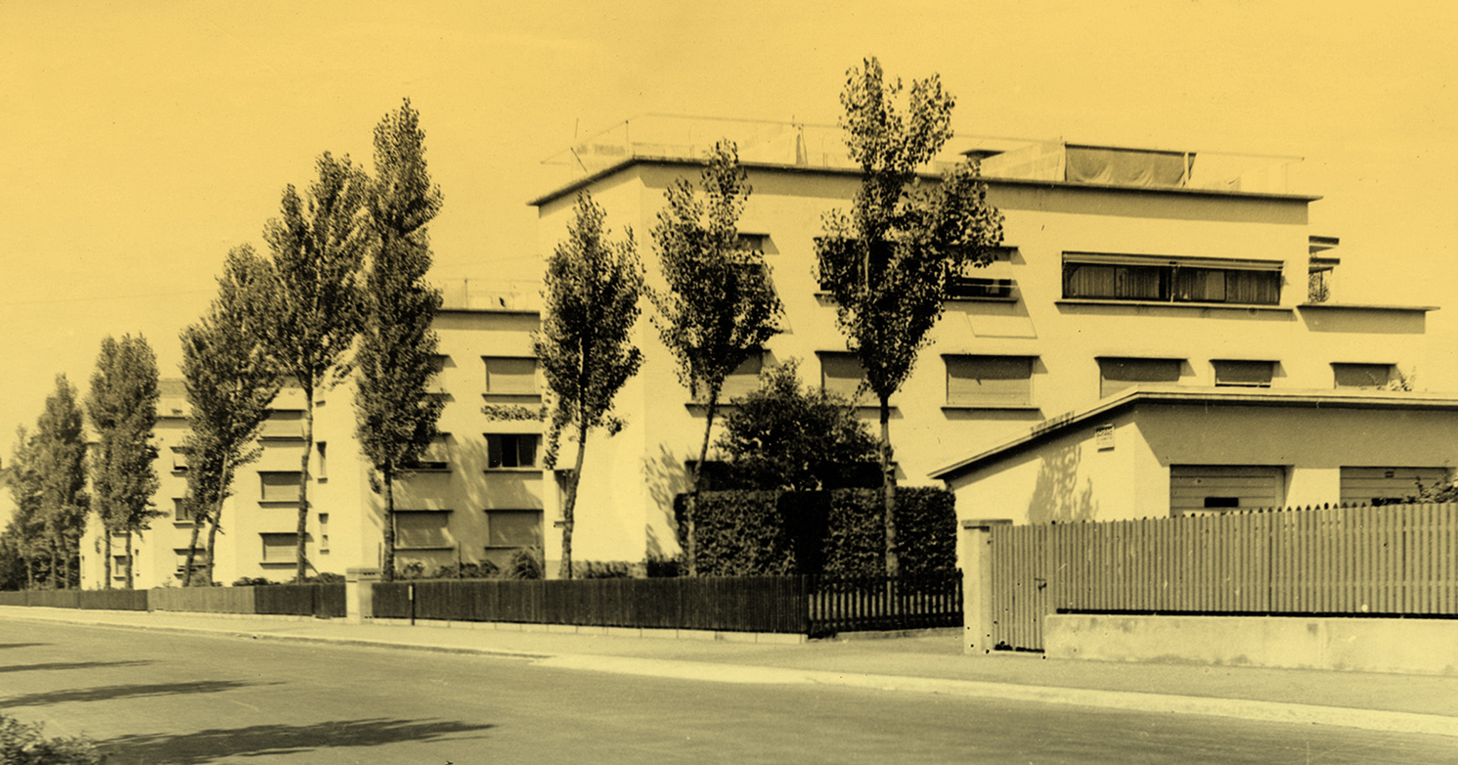Die Wohnsiedlung an der Albisstrasse 153-161 in einer Aufnahmen aus den 1930er Jahren. (Baugeschichtliches Archiv)