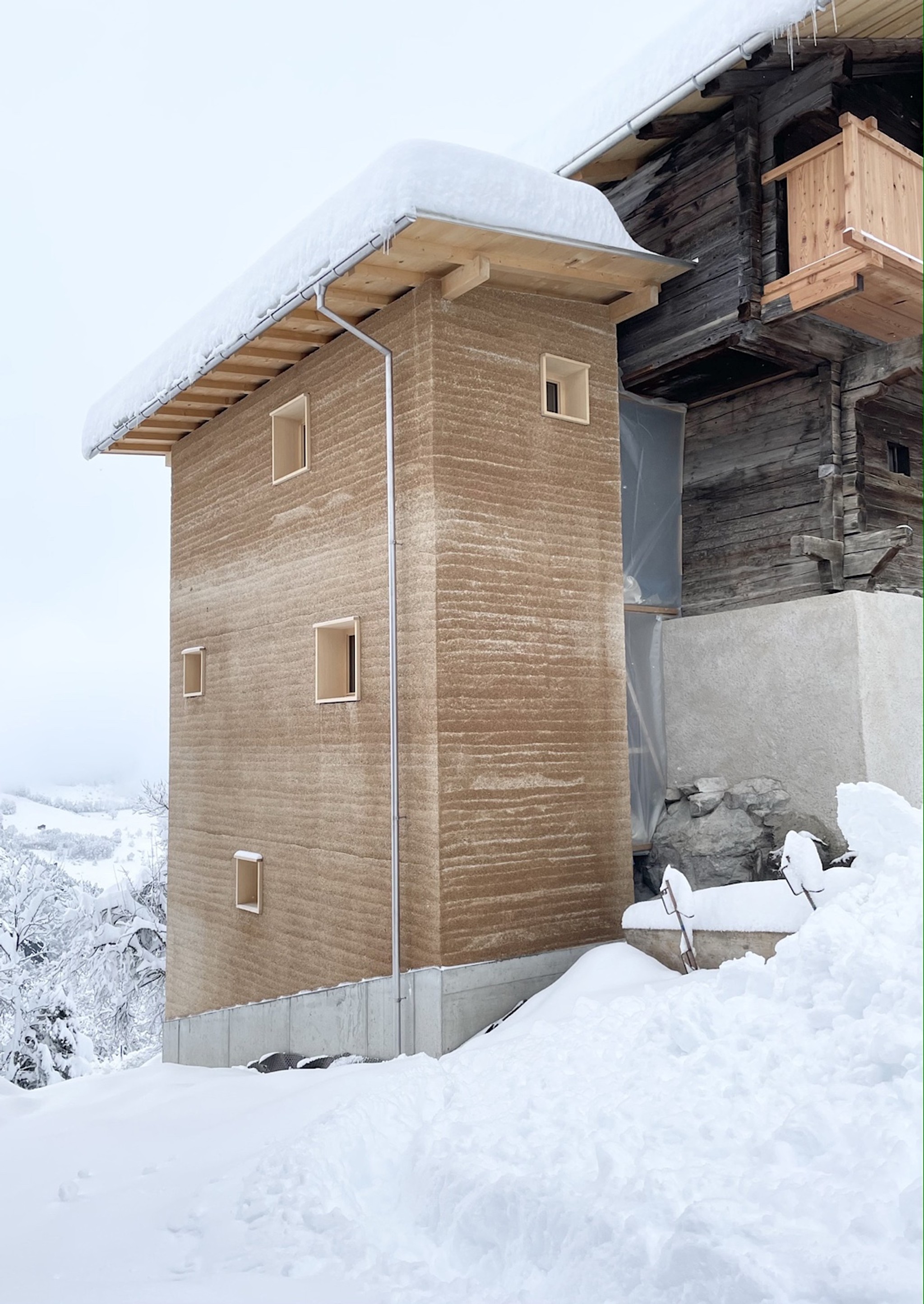 Schneider Stoner Architects aus Luven gewinnen mit der Casa Sogn Flurin in der Kategorie ‹Gebaut›.