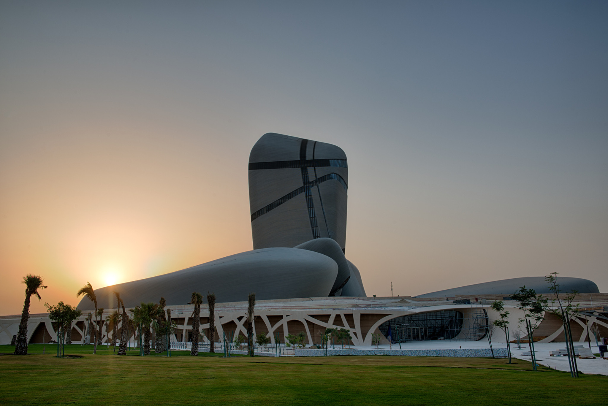 «Das derzeit eindrücklichste zeitgenössisches Bauwerk im Golfstaat»: das Weltkulturzentrum Ithra von Snøhetta in Dhahran