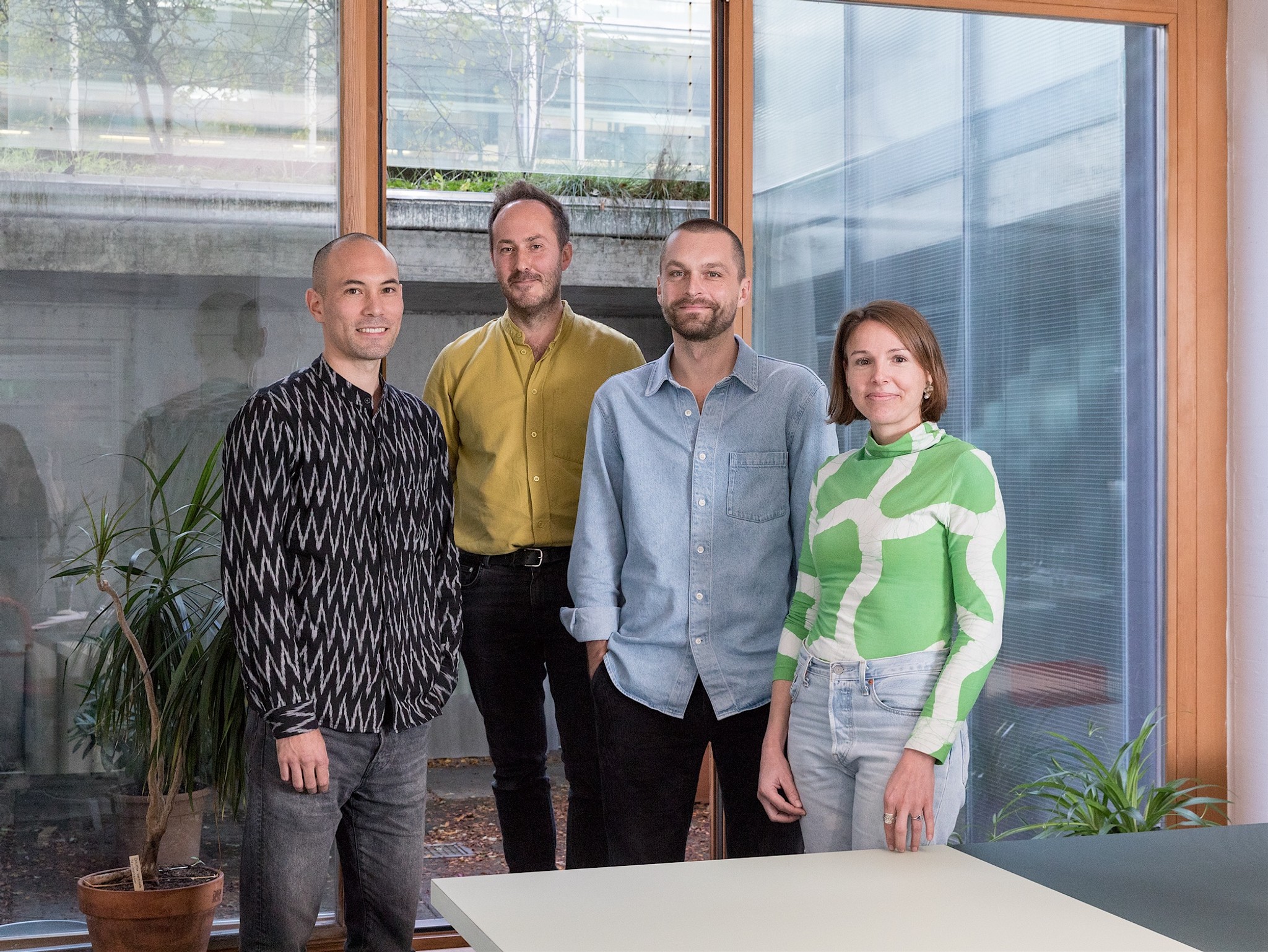 Martin Dubach, Felix Krüttli, Wulf Böer und Katrin Gurtner verbessern die Welt mit Architektur. Foto: Nicole Hametner