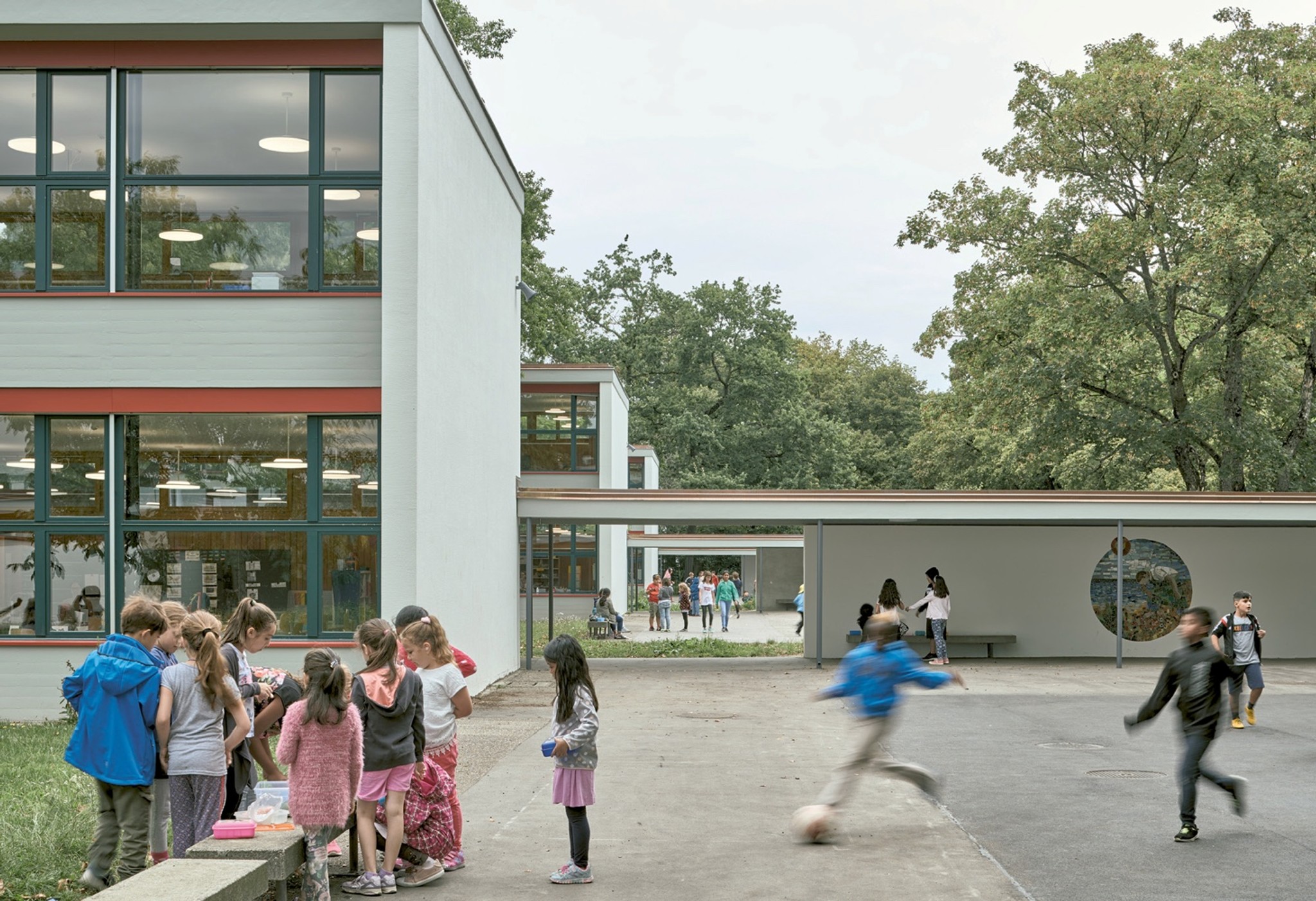 Primarschule Wasgenring in Basels Westen: ein architektonischer Paukenschlag.
