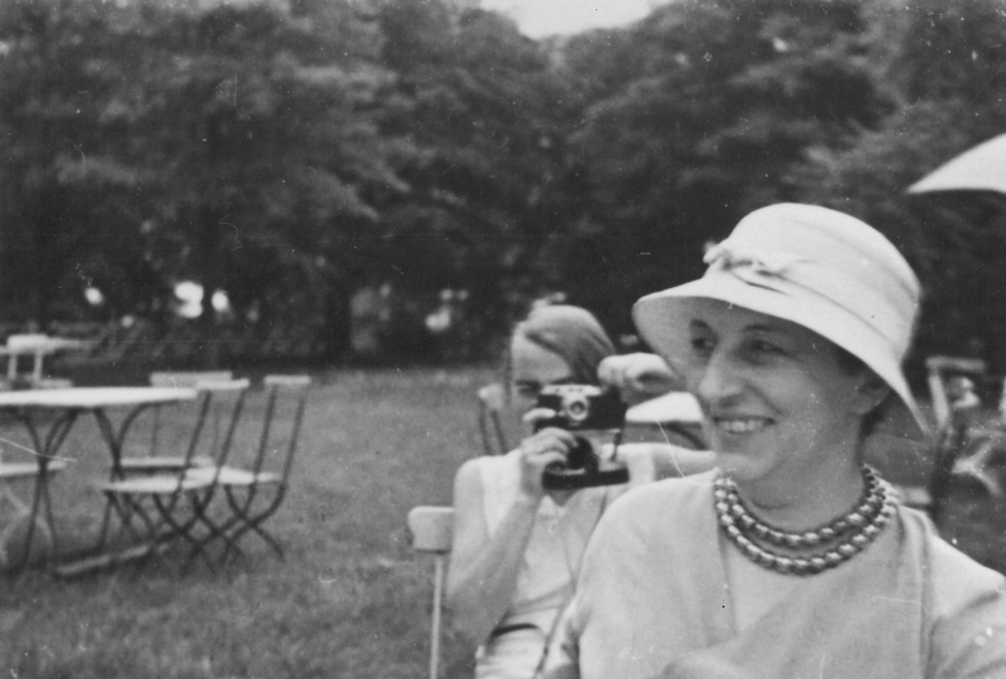 Lily Reich, Leiterin der Bau-/Ausbauabteilung und der Weberei am Bauhaus Dessau und später am Bauhaus Berlin.