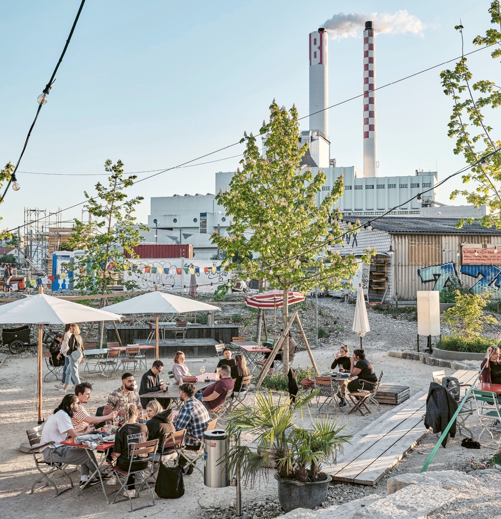 Zwischennutzung auf dem Areal Volta Nord in Basel: ‹Lysa Büchels Garten›. | Affectation provisoire sur le site Volta Nord à Bâle: ‹Lysa Büchels Garten›.