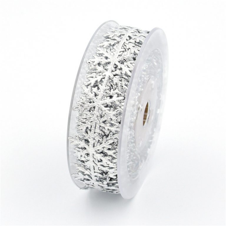Ultrasonic Embossed Flora Decorative Xmas Cutouts Snowflake Ribbon