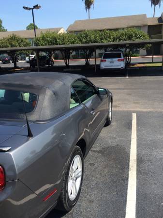 2010 Ford Mustang Convertible