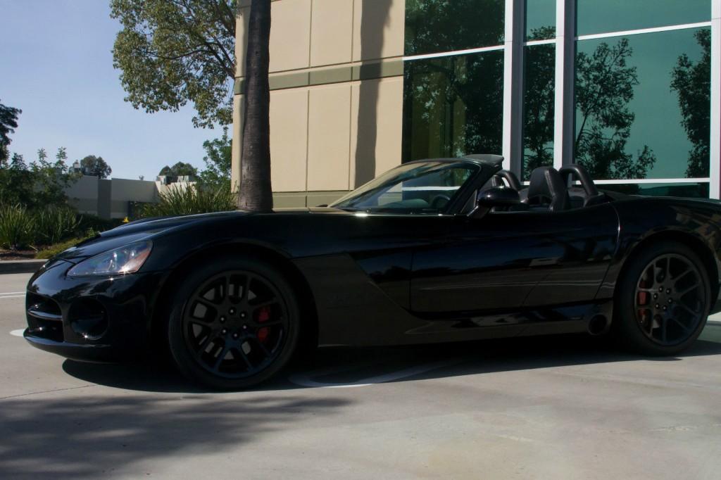 2004 Dodge Viper SRT 10 Convertible 2 Door 8.3L