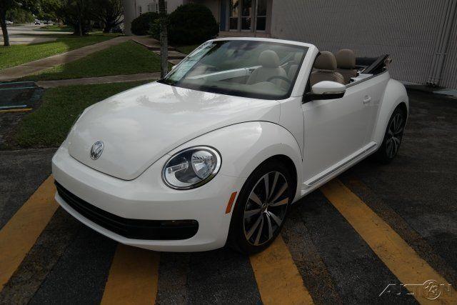 2013 Volkswagen Beetle Classic 2.5L Convertible