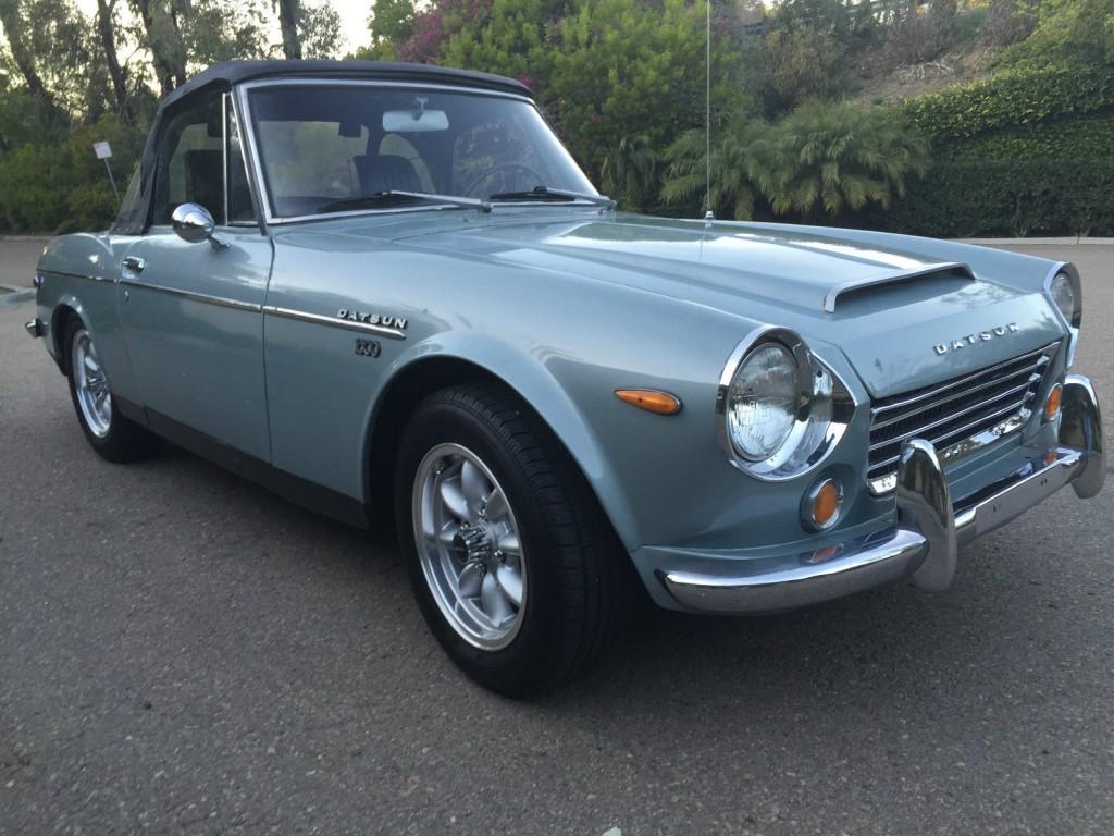 1969 Datsun 1600 Roadster