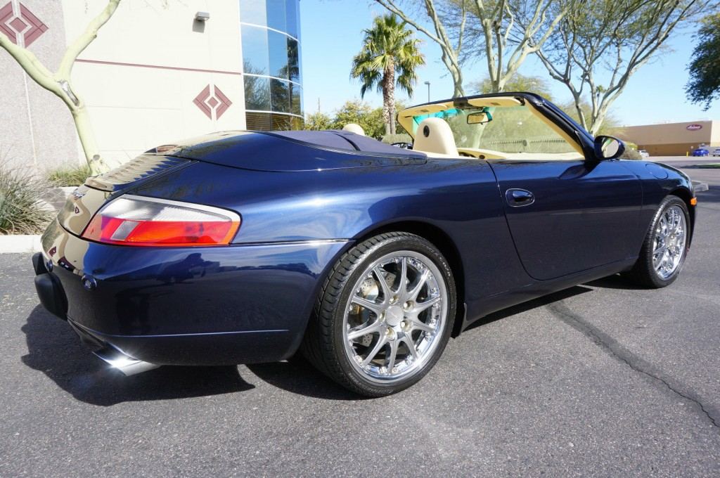 2000 Porsche 911 4 Cabriolet 996