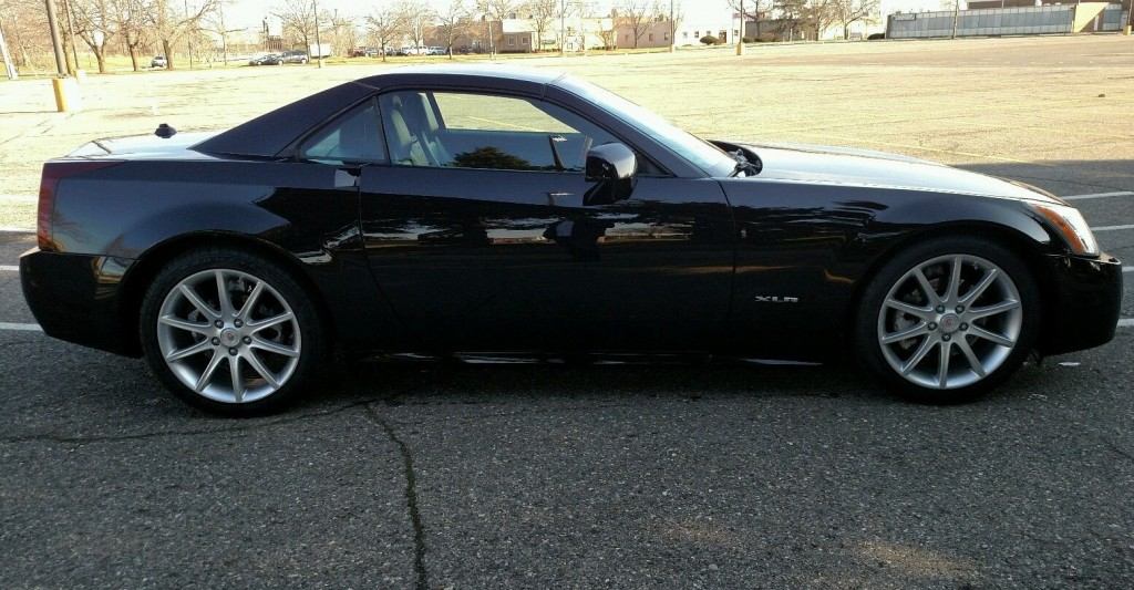 2005 Cadillac XLR