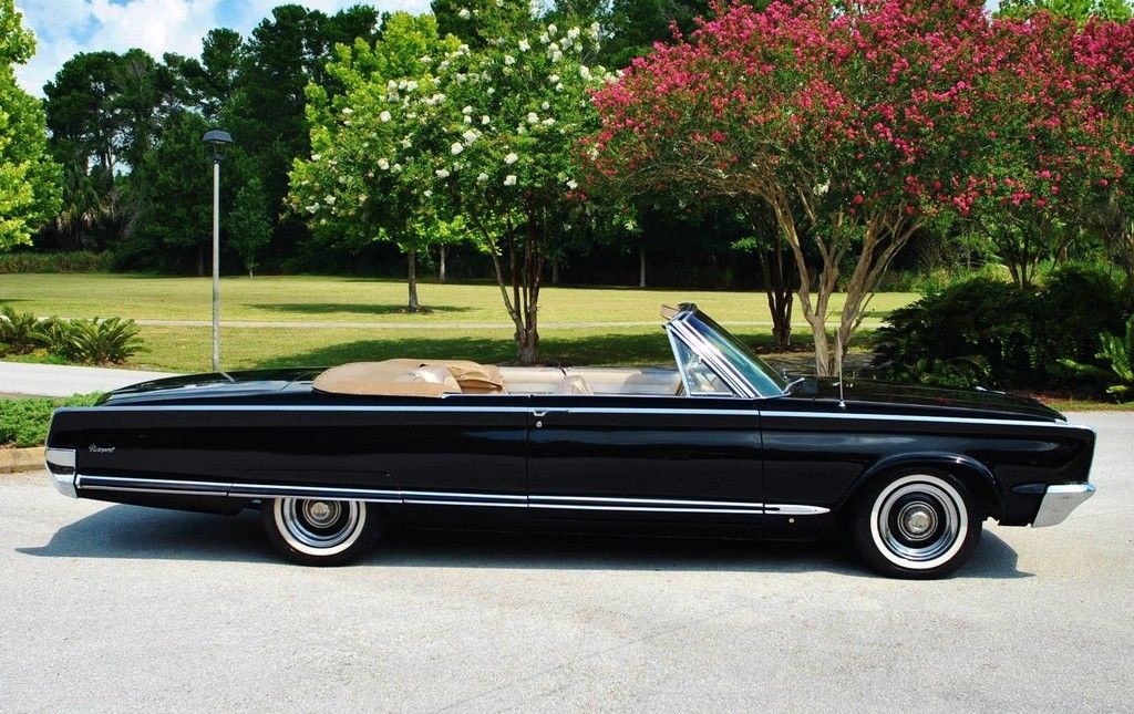 1966 Chrysler Newport Convertible