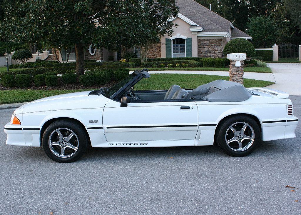 1988 Ford Mustang GT Convertible