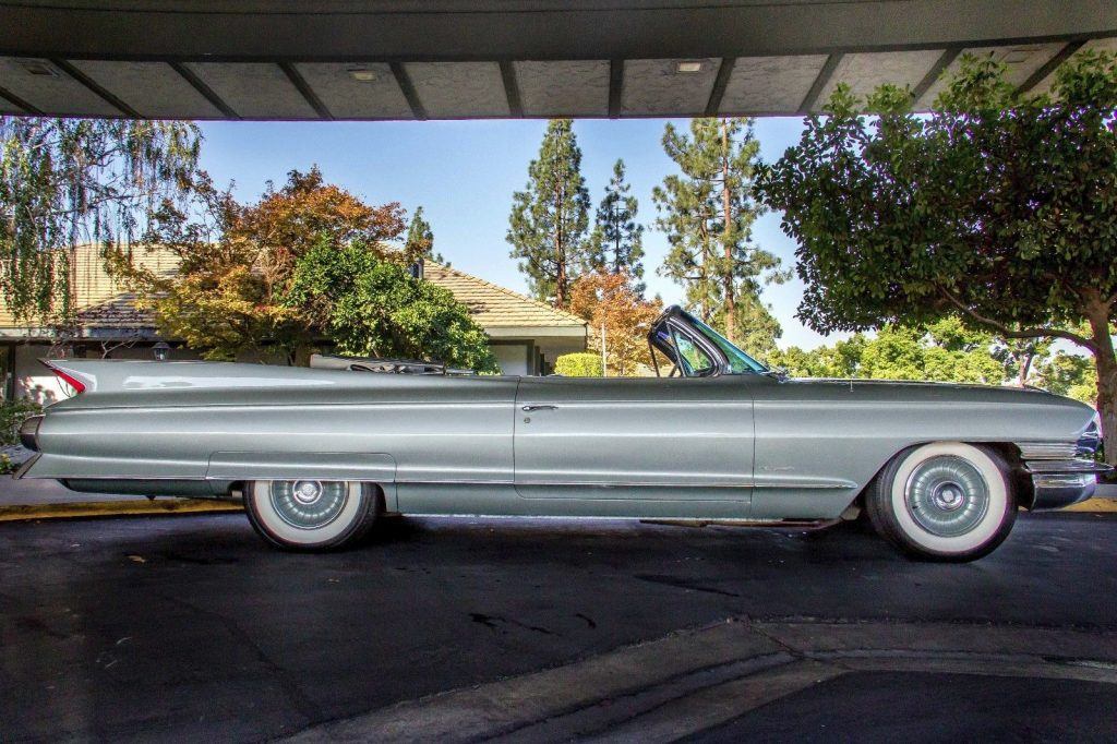 Completely restored 1961 Cadillac Deville Convertible
